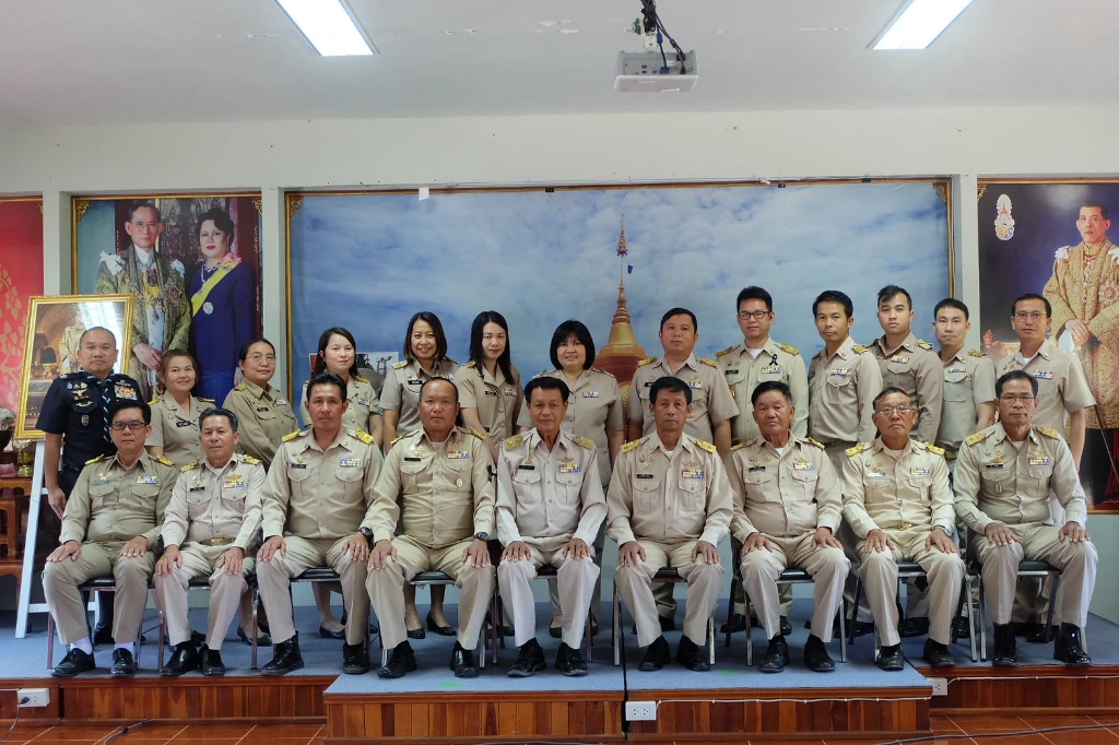 การประชุมสภาองค์การบริหารส่วนตำบลบ้านมาง สมัยสามัญที่ ประจำปี พ.ศ.๒๕๖๘