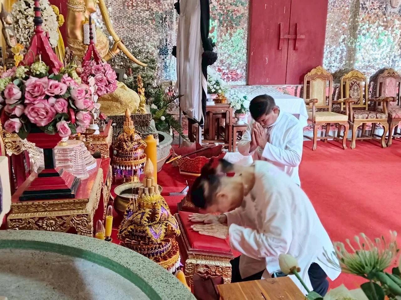 ร่วมพิธีหล่อเทียนพรรษา เพื่ออนุรักษ์วัฒนธรรมประเพณีอันดีงามให้คงอยู่สืบไป ณ. วัดป่าแขม บ้านป่าแขม หมู่ ๔